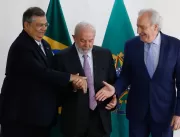 Lula fortalece ministério com Lewandowski e mantém