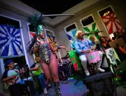 Camarote Bar Brahma promove noite de samba e agito