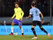 Brasil joga mal e é derrotado pelo Uruguai em Mont