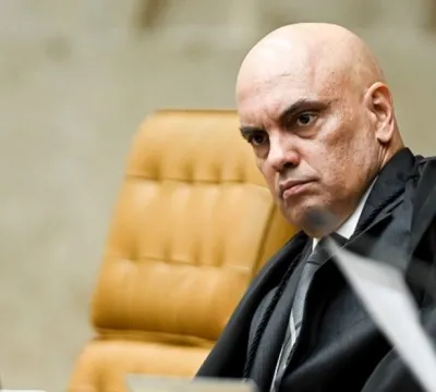 Moraes silencia sobre suposta reunião com Bolsonaro citada por Cid