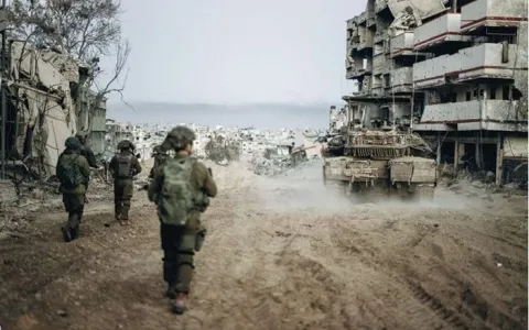 Israel retira suas tropas do sul de Gaza após seis