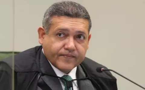 Nunes Marques bloqueia 430 milhões de reais devido