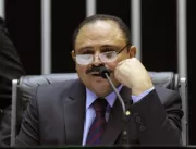 Substituto de Cunha na Câmara anula votação do imp