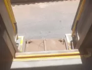 Cadeirante se fere ao cair do elevador de um ônibu