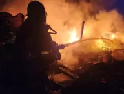 Incêndio atinge casa abandonada em Uberlândia