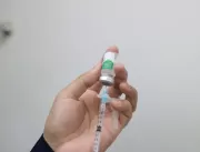 Uberlândia inicia aplicação da vacina bivalente co