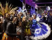 Desfiles das escolas de samba de Uberlândia aconte
