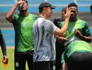 Uberlândia Esporte anuncia saída do técnico Felipe