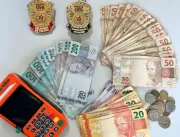Polícia prende dupla suspeita de furtar R$ 10 mil 