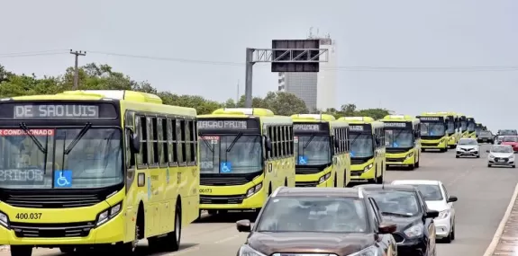 Ônibus retornam à circulação normal após prisões d