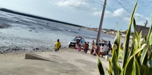 Homem é encontrado morto em praia de São José de R
