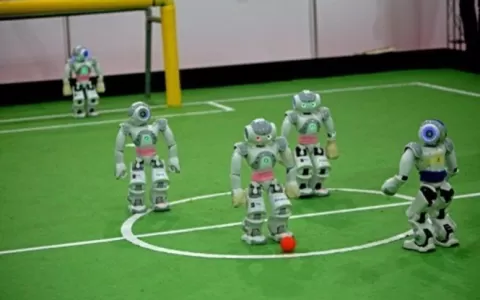 Robôs se preparam para Copa do Mundo
