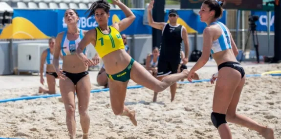 Brasil estreia com vitória nos Jogos Mundiais de Praia 