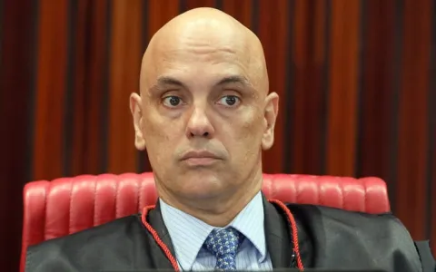 Petição que pede impeachment de Alexandre de Moraes, do STF, ultrapassa dois milhões de assinaturas