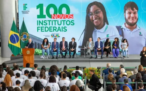 Governo expandirá rede federal de ensino, com 100 