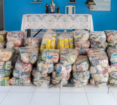 Governo do Maranhão entrega cestas básicas à insti