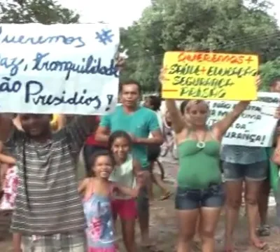 Comunidade Mercês realiza protesto contra construção de presídio
