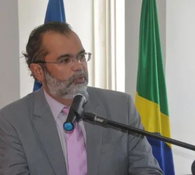 SÃO JOSÉ DE RIBAMAR - Novo diretor das Promotorias de Justiça toma posse.