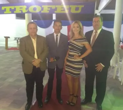 XV edição do troféu Itaqui-Bacanga premia jornalista da TV Maranhense