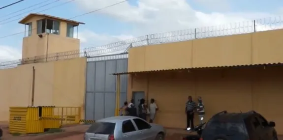 35 detentos não retornam as unidades prisionais, a