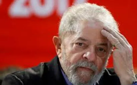 Lula presta depoimento em Curitiba no processo do 
