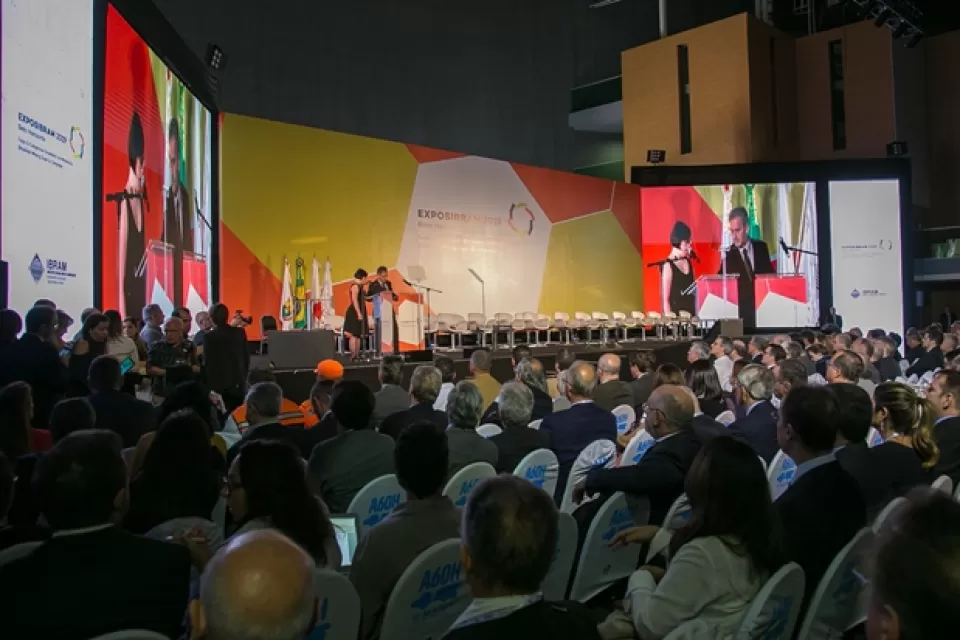 EXPOSIBRAM espera 55 mil pessoas e consagra o reto EXPOSIBRAM espera 55 mil pessoas e consagra o reto