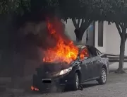 Carro de vereador de Valente é destruído pelo fogo