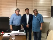 Vitor Hugo se reúne com Governador João Azevedo pa
