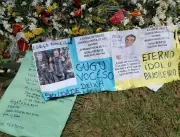 Fãs de Gugu Liberato homenageiam ídolo um dia depo
