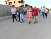 Prefeita Márcia Lucena entrega obras de pavimentaç