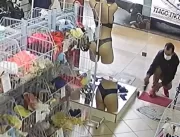 Homem é filmado furtando calcinhas fio-dental e su