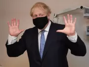 Governo britânico anuncia que uso de máscara passa