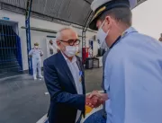 Cícero Lucena recebe título de Amigo da Marinha