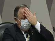 Ex-ministro da Saúde Eduardo Pazuello sofre aciden