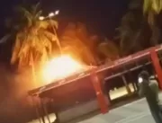 Incêndio atinge quiosque na orla de João Pessoa