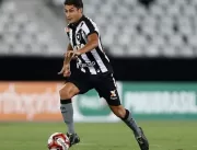 Réu por matar casal, ex-jogador do Botafogo é proi