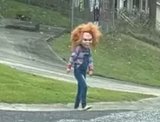 Criança de 5 anos se veste de Chucky e aterroriza 