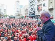 Cadeia me fez amar Curitiba, diz Lula em comício n