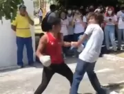 Vídeo de luta de boxe em escola viraliza nas redes