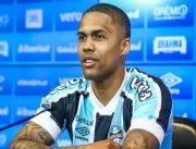 Justiça decreta prisão de jogador ex-Grêmio por nã
