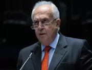 Jarbas Vasconcelos anuncia aposentadoria e renunci