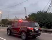 [VÍDEO] Policiais são presos após escoltar 16 tone