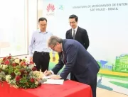 Governo faz parceria com empresa Huawei para quali