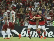 Flamengo arranca empate e se classifica para a sem