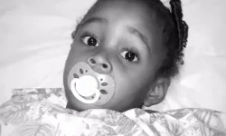 [VÍDEO] Criança de 2 anos morre após sofrer choque