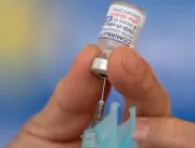 Grávidas e puérperas recebem a vacina bivalente co