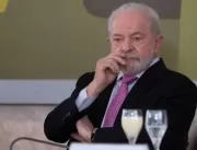 Lula retorna ao Brasil com nomes de ministros do G