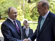 Erdogan, membro da Otan, se reúne com Putin na Rús