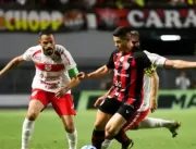 CRB goleia o líder Vitória por 6 a 0 no Estádio Re