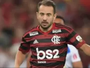 Capitão do Flamengo, Everton Ribeiro renova contra